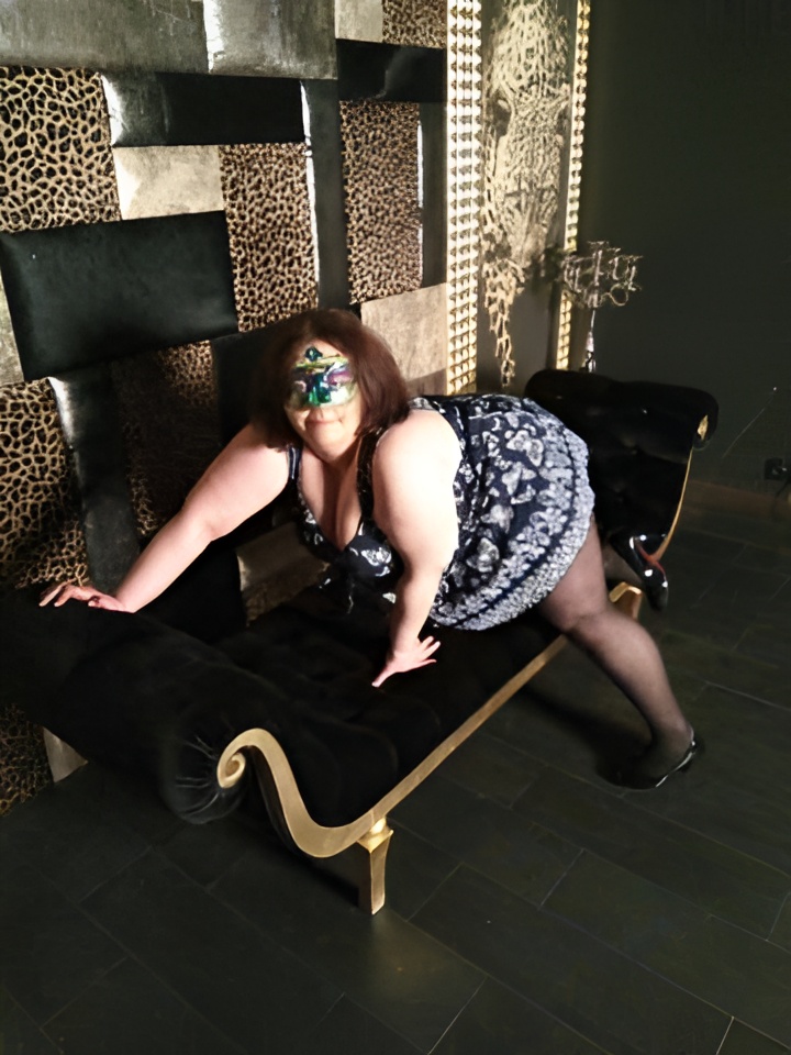 Индивидуалка Медея, доступна для личного знакомства от 1500 руб