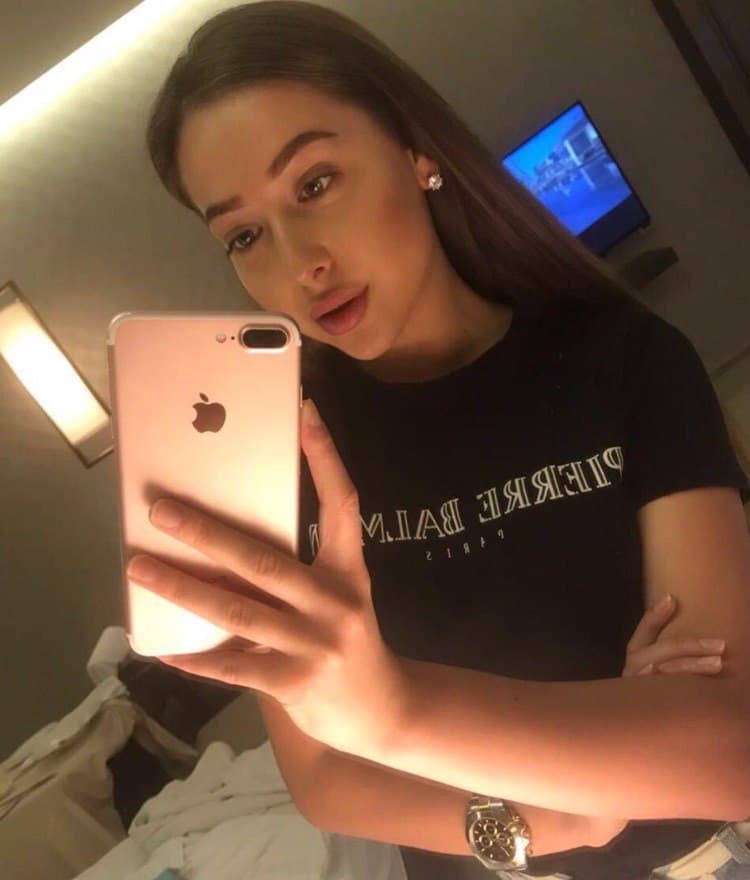 Дарина привлекательная девушка из Новоалександровска цена от 3500 руб