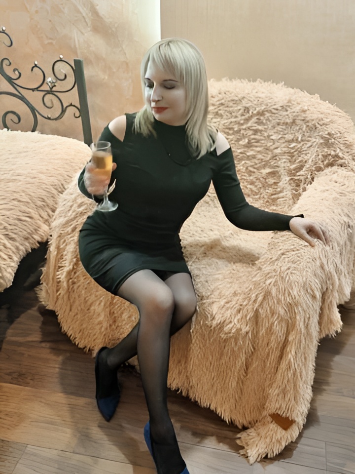 Индивидуалка Катенька, доступна для личного знакомства от 2000 руб