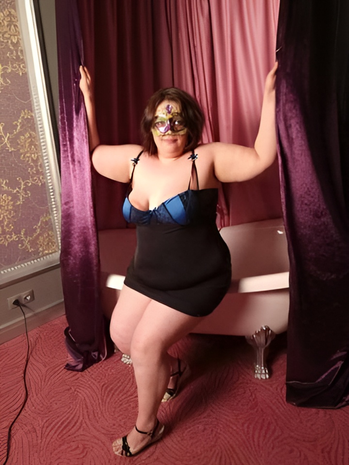 Индивидуалка Медея, доступна для личного знакомства от 1500 руб