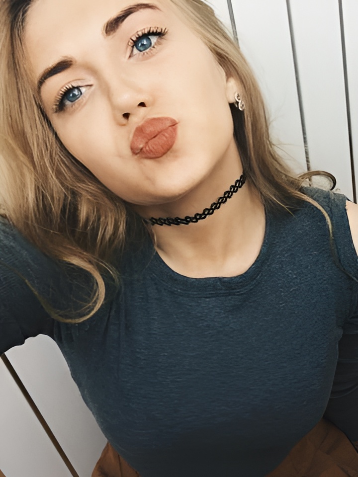 Индивидуалка Юна, доступна для личного знакомства от 4000 руб